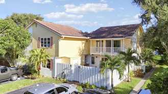 232 Seabreeze Cir - Photo 1 of 1