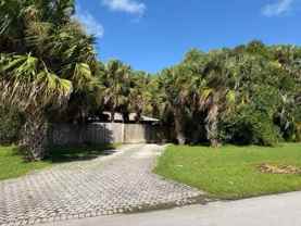 2049 Sw Cranberry St - Photo 1 of 1