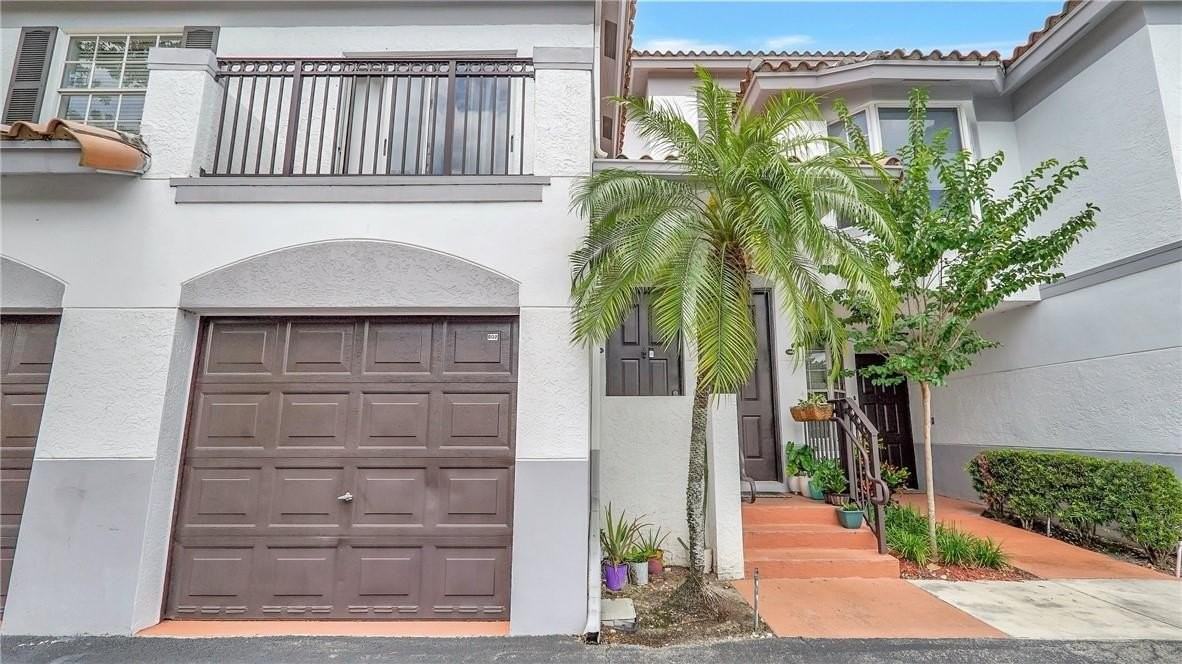 771 Sw 148th Ave #1303 - Photo 3 of 34