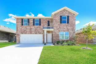 8324 Stovepipe Dr - Photo 1 of 1