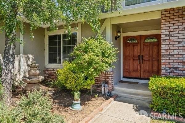 4532 Blackburn Ct - Photo 3 of 29