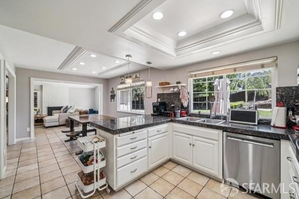 4532 Blackburn Ct - Photo 4 of 29