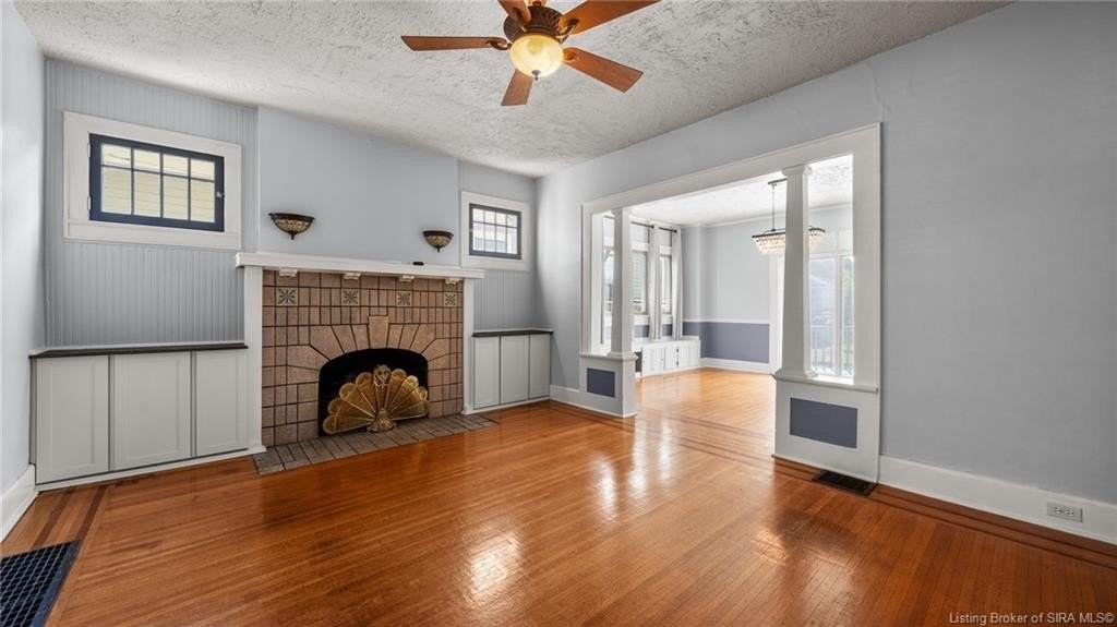 1602 Shelby Pl - Photo 4 of 50