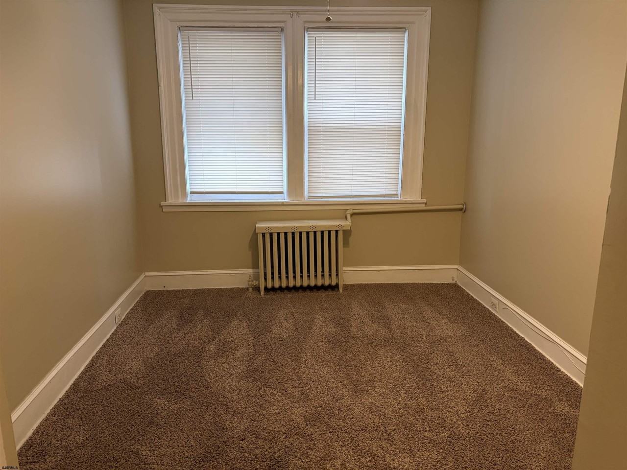 1 N Washington Ave - Photo 7 of 14