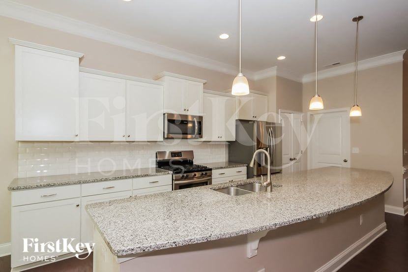 2420 Seagull Dr - Photo 6 of 15