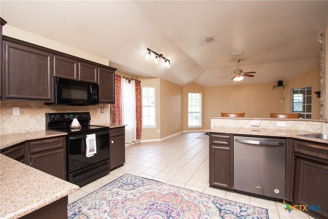 4310 Boots Dr - Photo 5 of 29