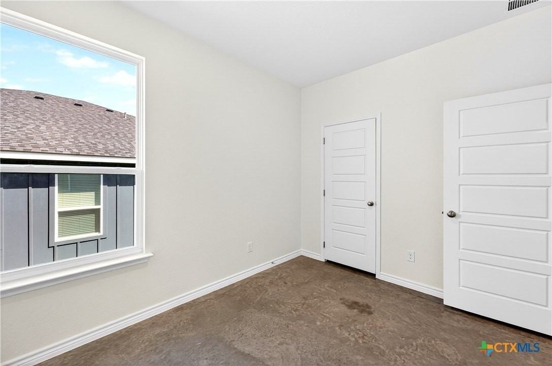 628 Pacific Crest Trl #A - Photo 4 of 12