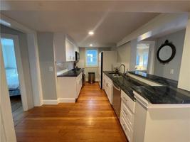 featured image of 346 Spring St