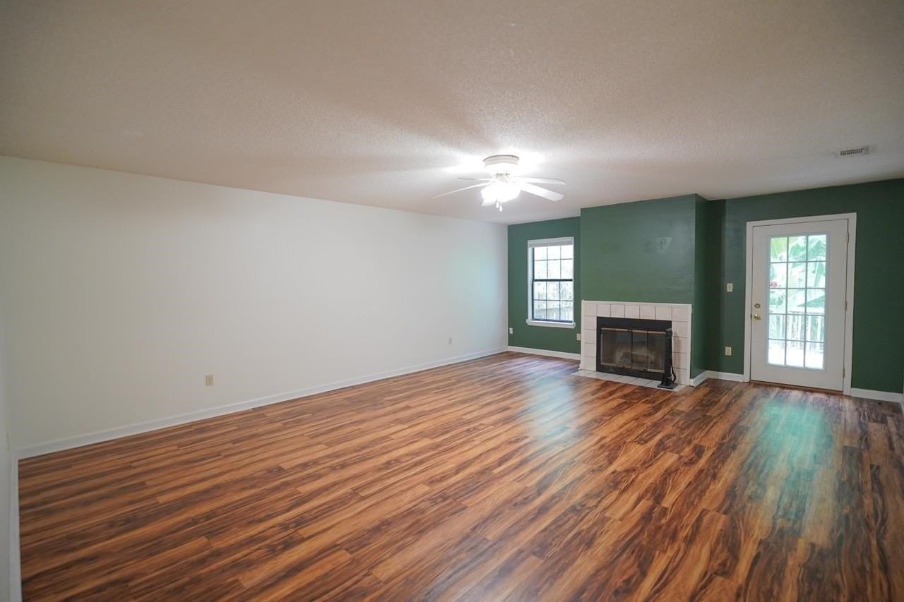 828 Ashlyn Forest Dr - Photo 2 of 22