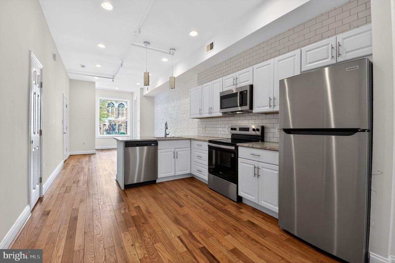 1707 N Capitol St Ne #2 - Photo 5 of 13