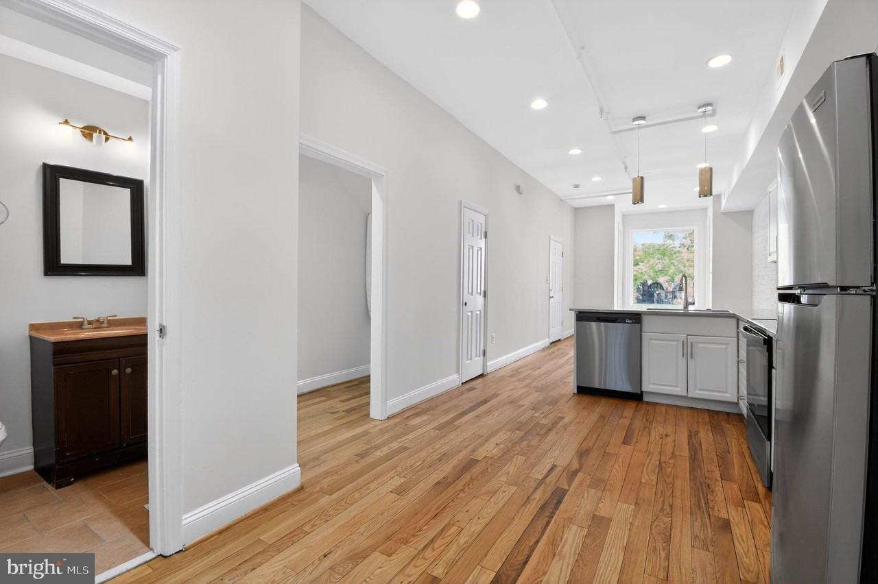 1707 N Capitol St Ne #2 - Photo 7 of 13