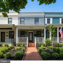 1914 D St Ne - Photo 1 of 1