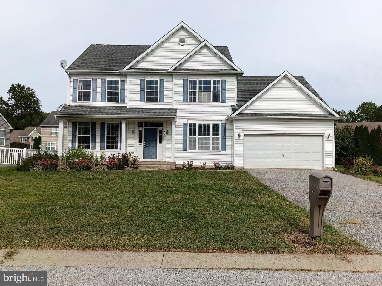 49 Leena Ln - Photo 2 of 3