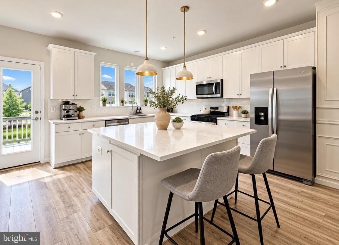 3347 Watershed Blvd - Photo 4 of 22