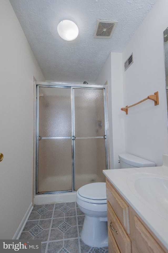 2407 Bolton Ln - Photo 5 of 40