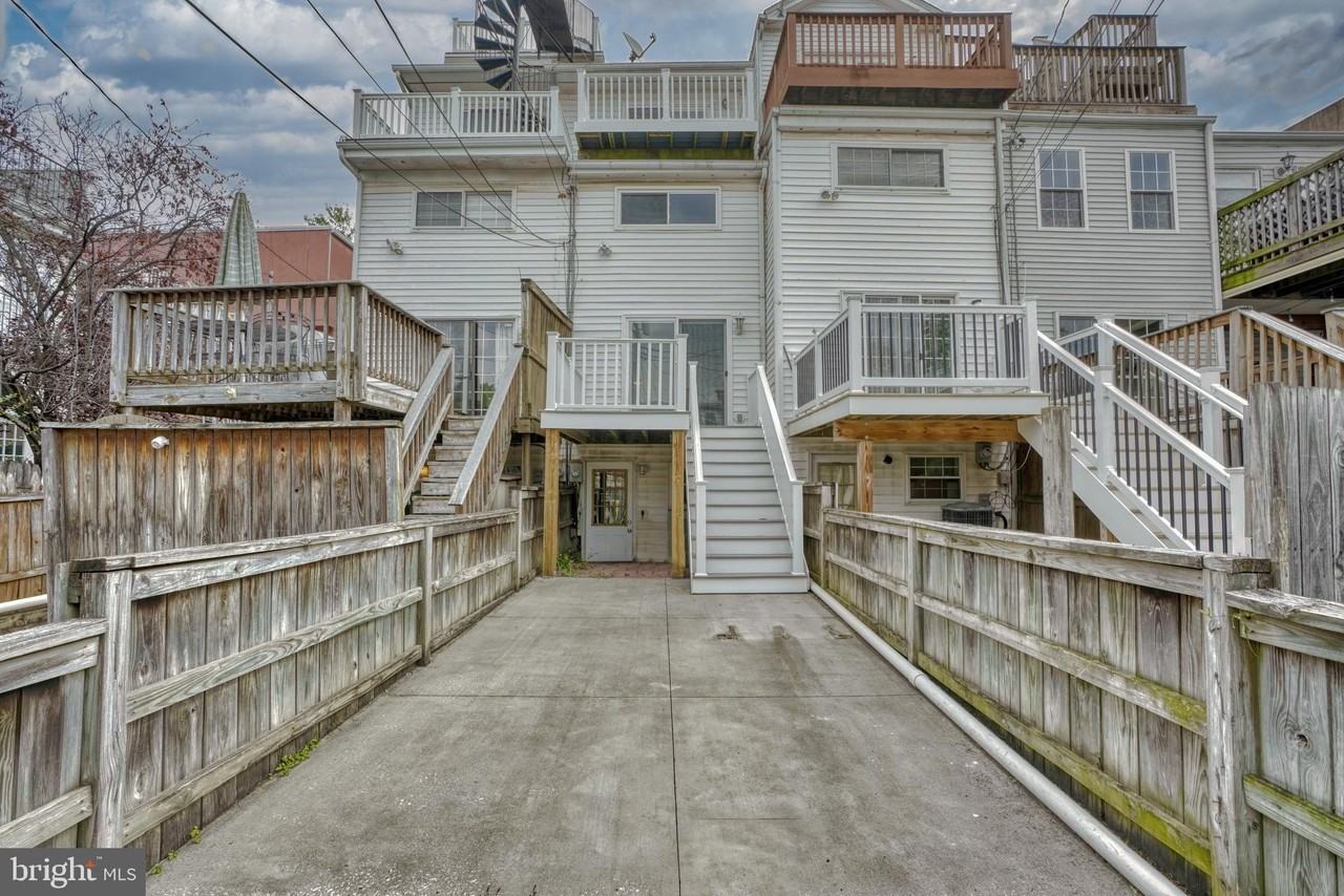 1504 Byrd St - Photo 3 of 38