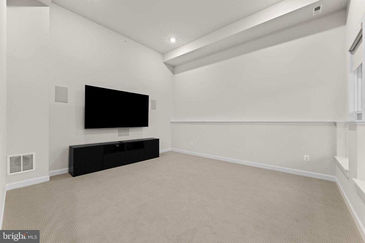 13721 Hunt Valley Ct - Photo 6 of 45