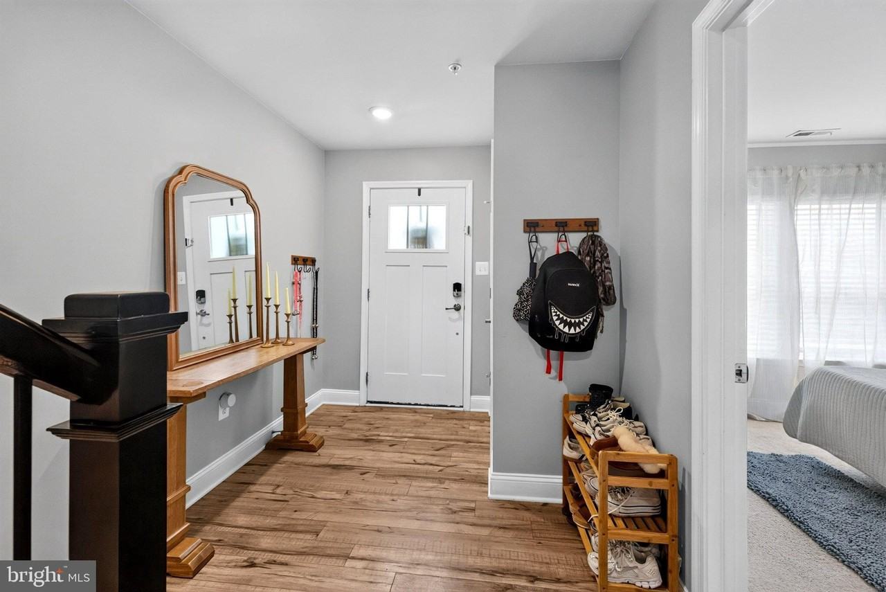 7564 Warburg Way - Photo 6 of 50