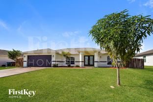 3736 Sw Santa Barbara Pl - Photo 1 of 1