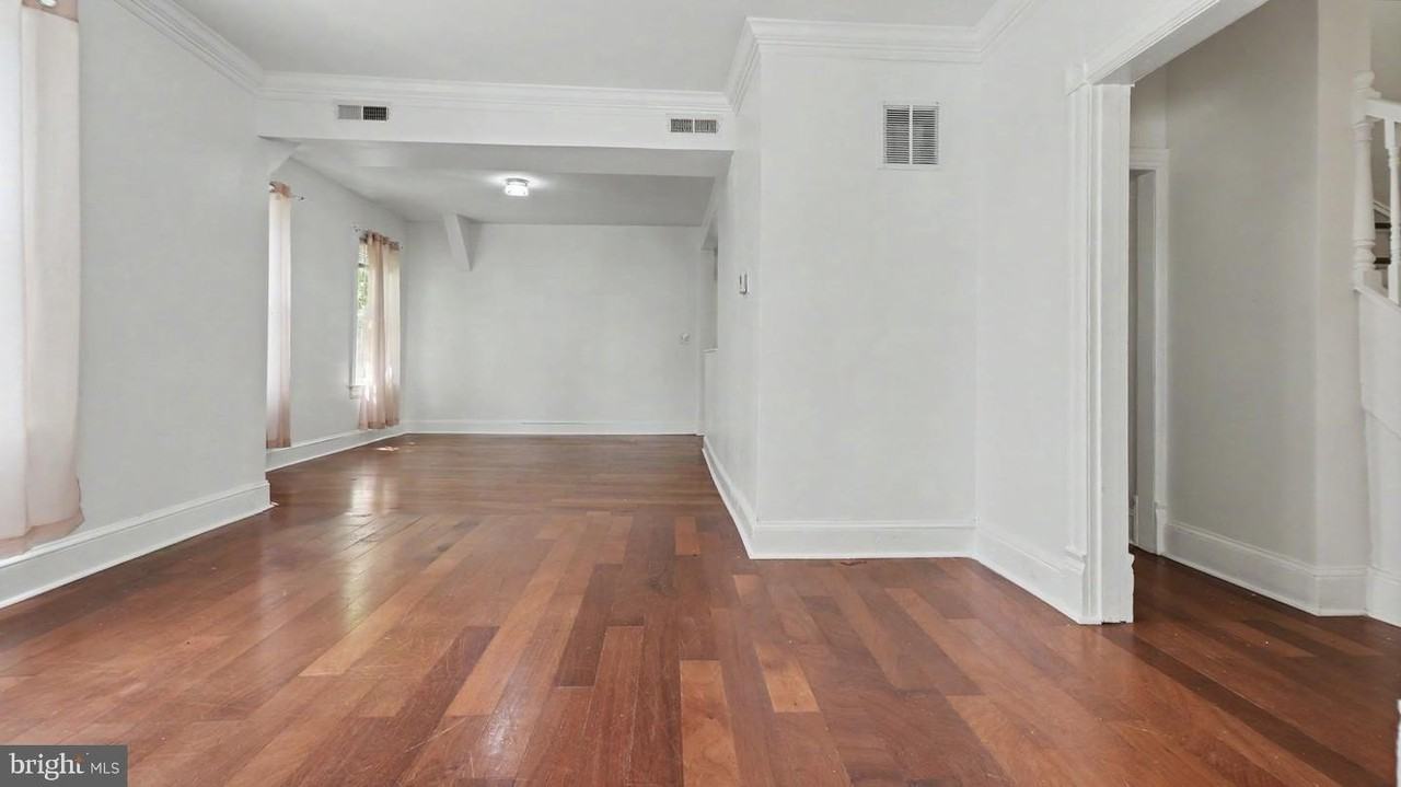 3107 Upshur St - Photo 6 of 39