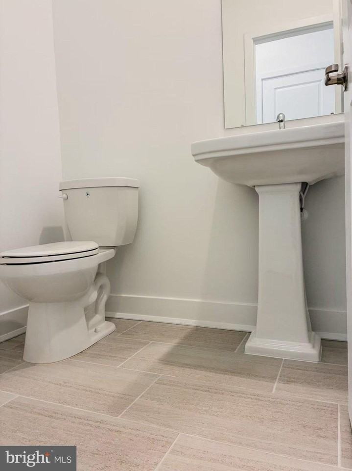 159 John Vanzandt Dr - Photo 5 of 35