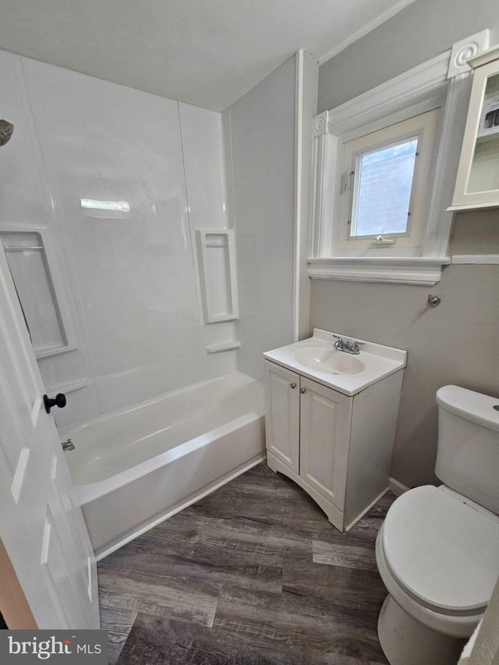 9 W 6th Ave - Photo 6 of 7