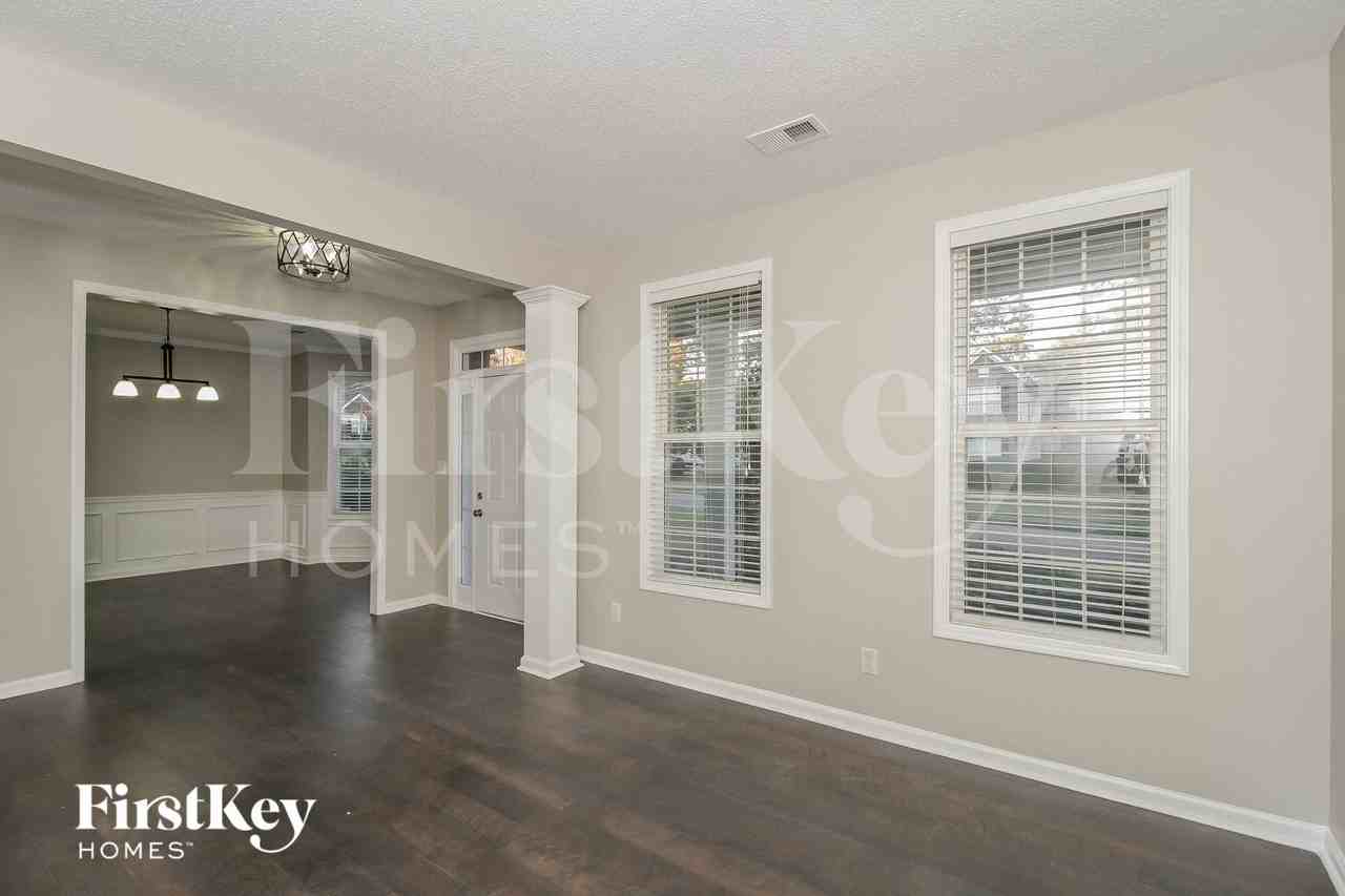 926 Wandering Vine Dr Se - Photo 4 of 15