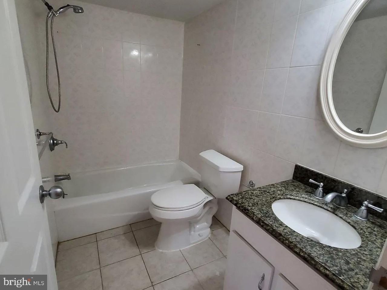 455 N 12th St #C - Photo 7 of 21