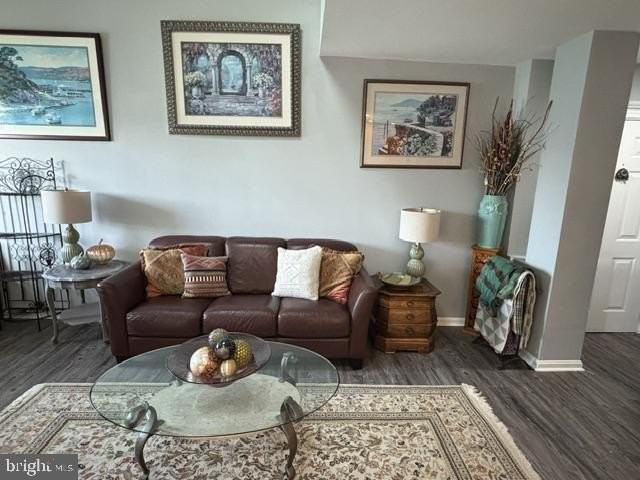 265 S Pickett St #402 - Photo 3 of 29