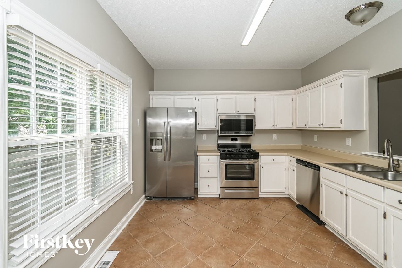 116 Ivey Lake Pkwy - Photo 5 of 15