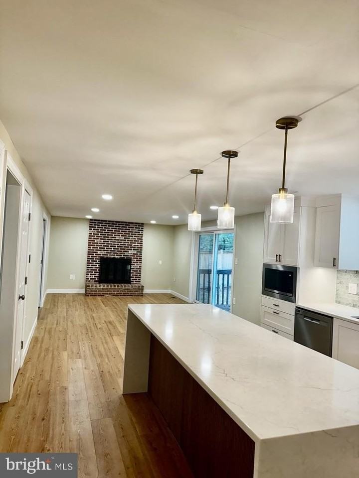 2281 Dosinia Ct - Photo 5 of 38
