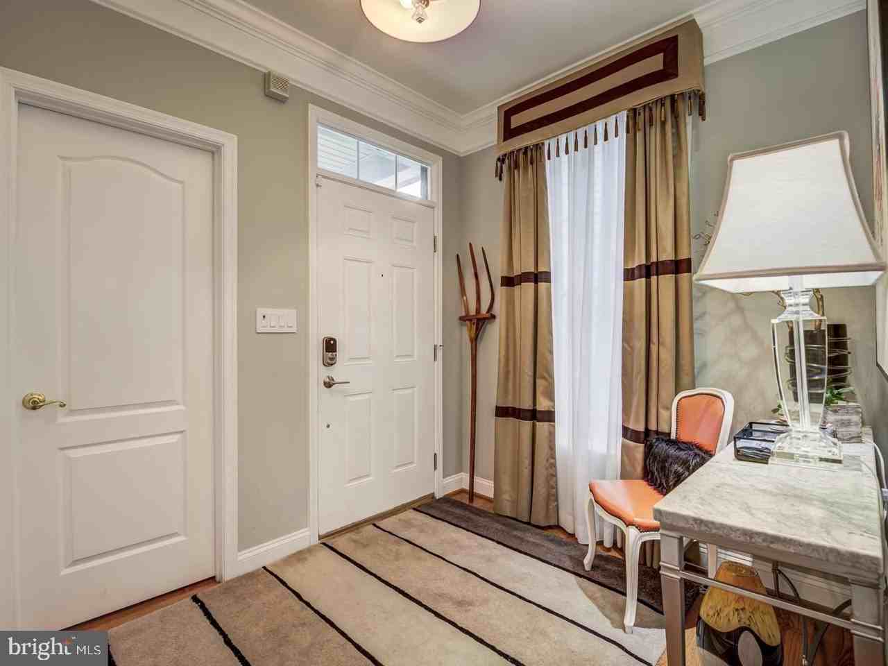 5672 Tower Hill Cir #A - Photo 5 of 41