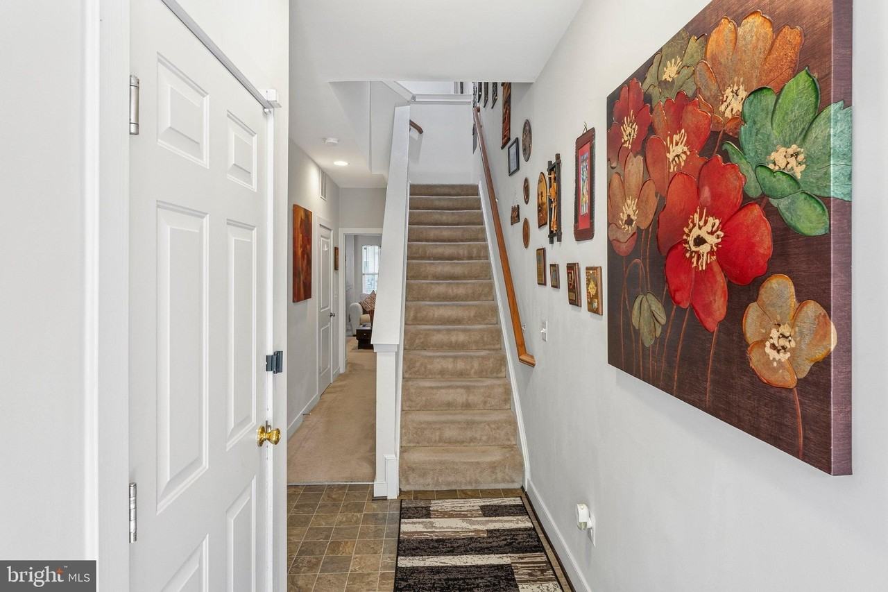 112 Shamrock Dr #13104 - Photo 5 of 35