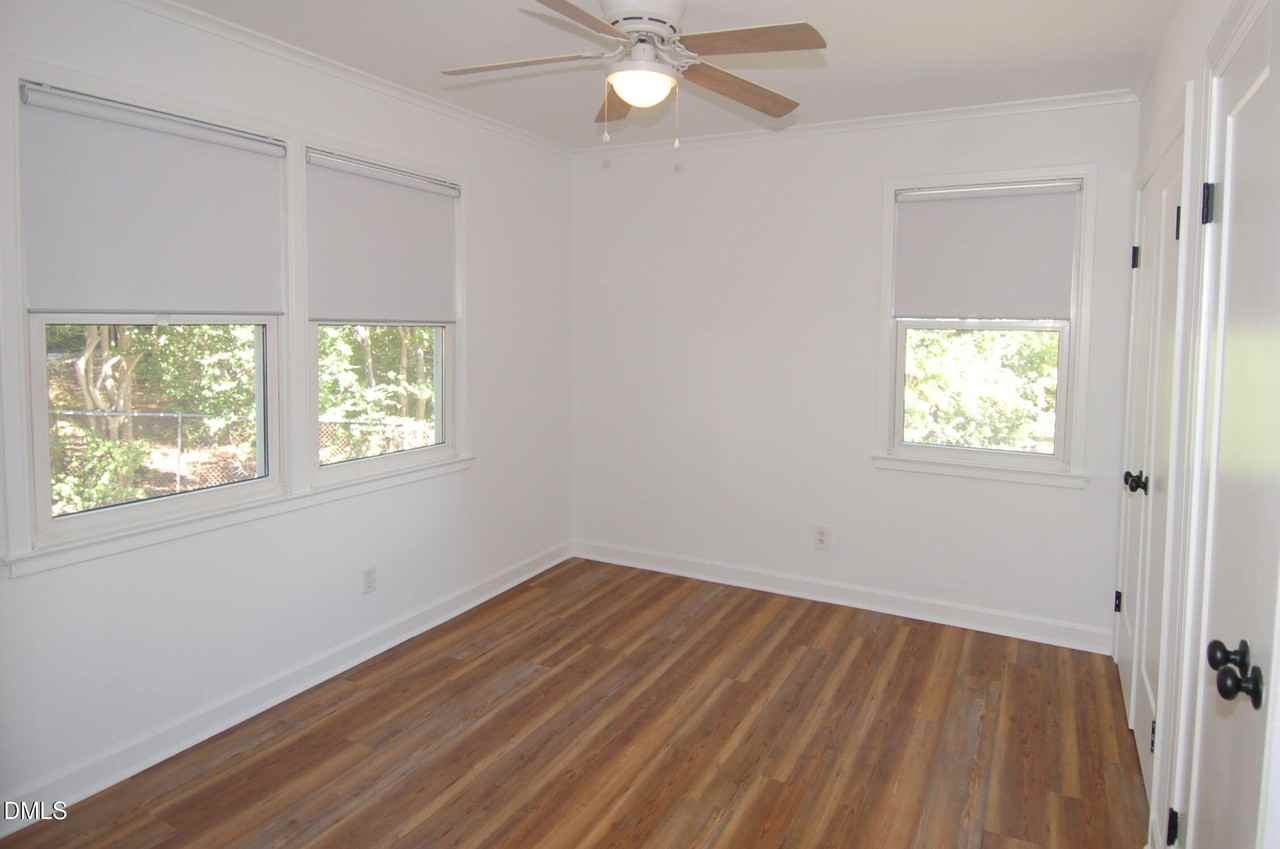 817 Daniels St #B - Photo 5 of 7