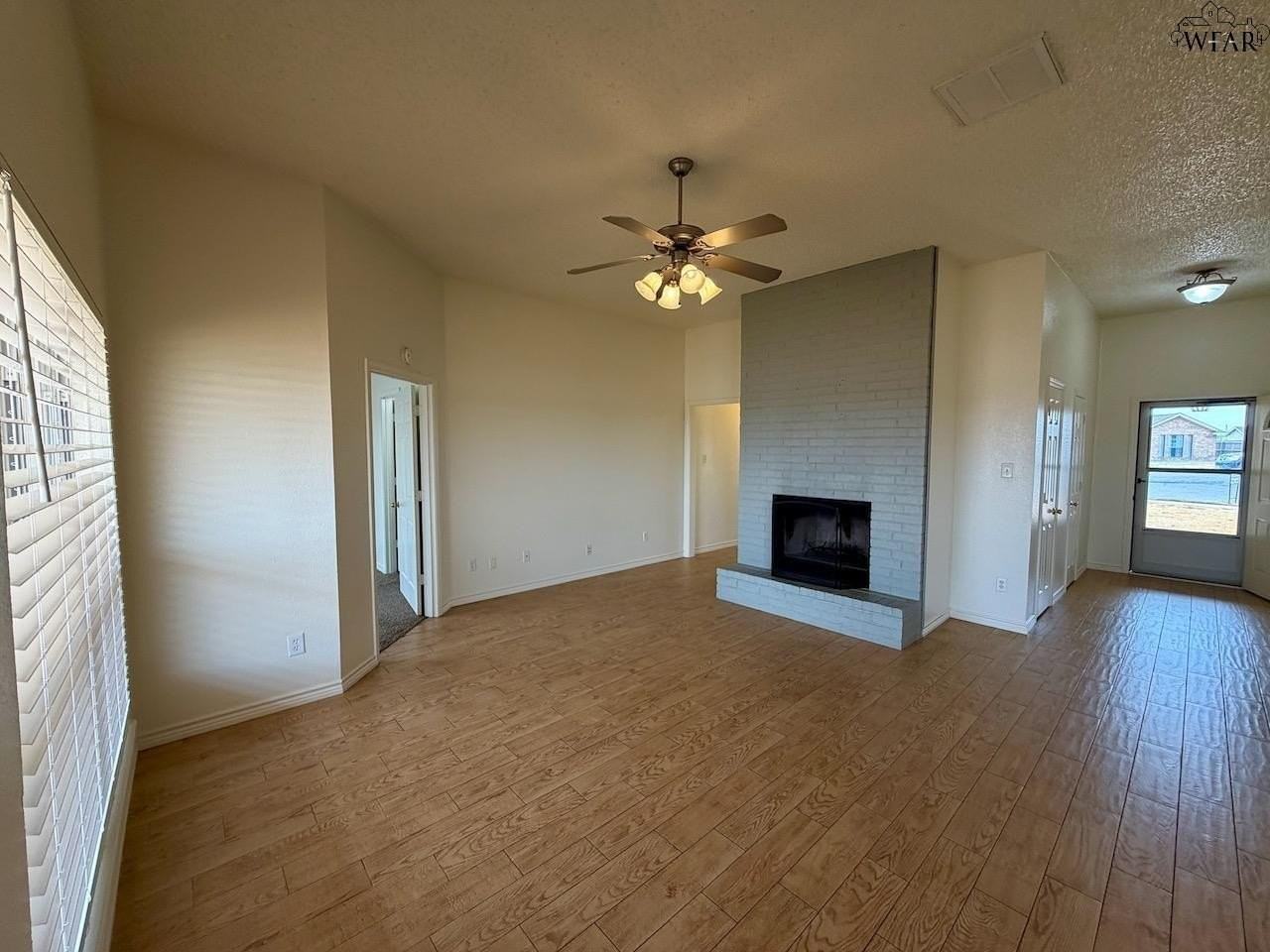 4 Delia Ct - Photo 4 of 17