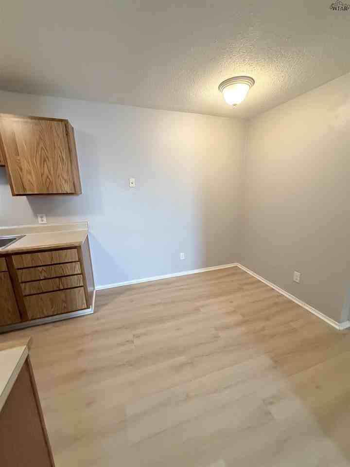 4110 Faith Rd #4 - Photo 4 of 7