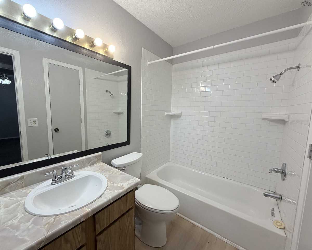 4110 Faith Rd #4 - Photo 7 of 7