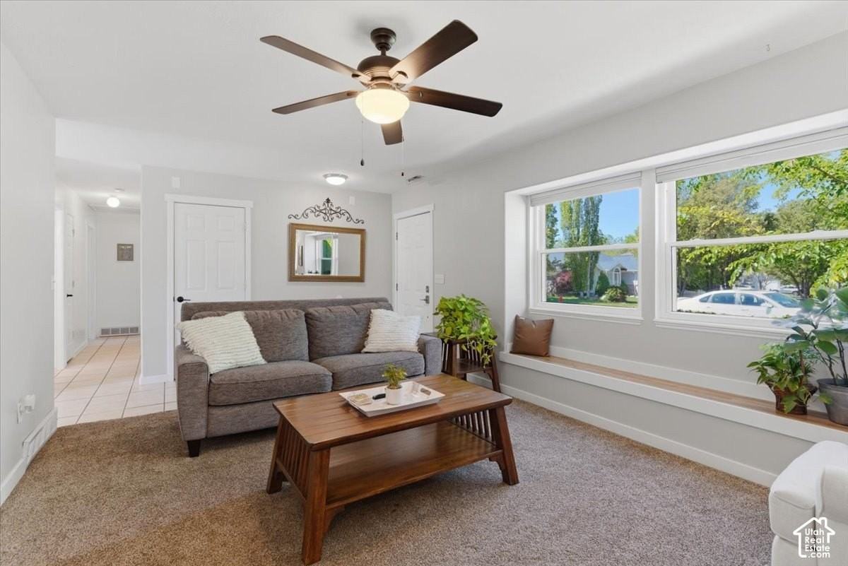 1297 S 925 W - Photo 4 of 18