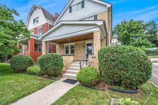 616 Rossmore Ave - Photo 1 of 1