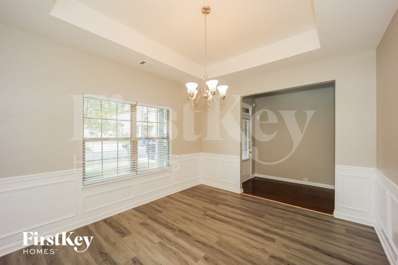 7794 Flyaway Rd #186 - Photo 5 of 18