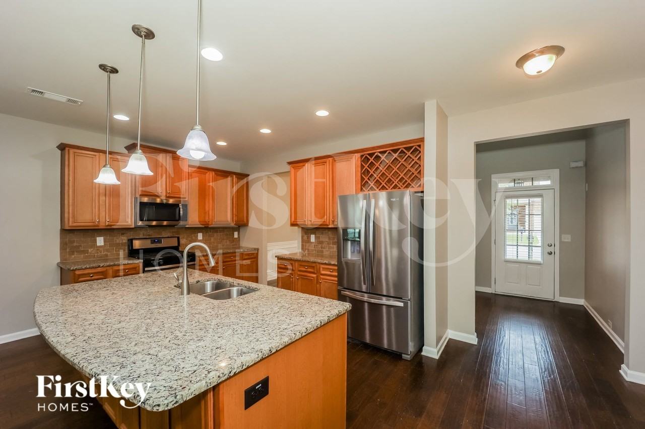 7794 Flyaway Rd #186 - Photo 7 of 18