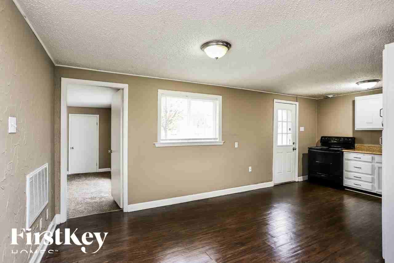 43 Marquette Dr - Photo 5 of 16