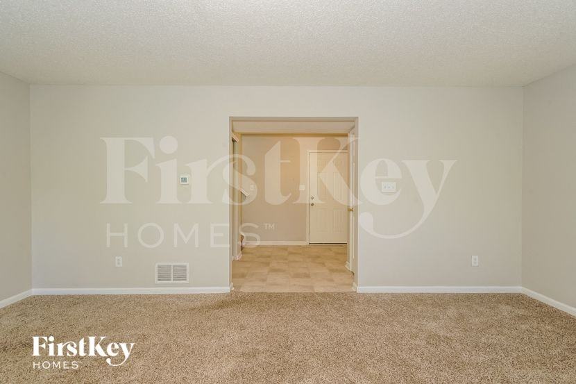4150 Candy Apple Blvd - Photo 3 of 15