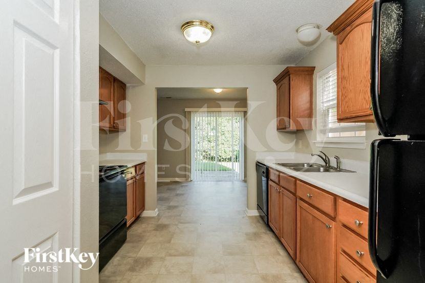 4150 Candy Apple Blvd - Photo 7 of 15