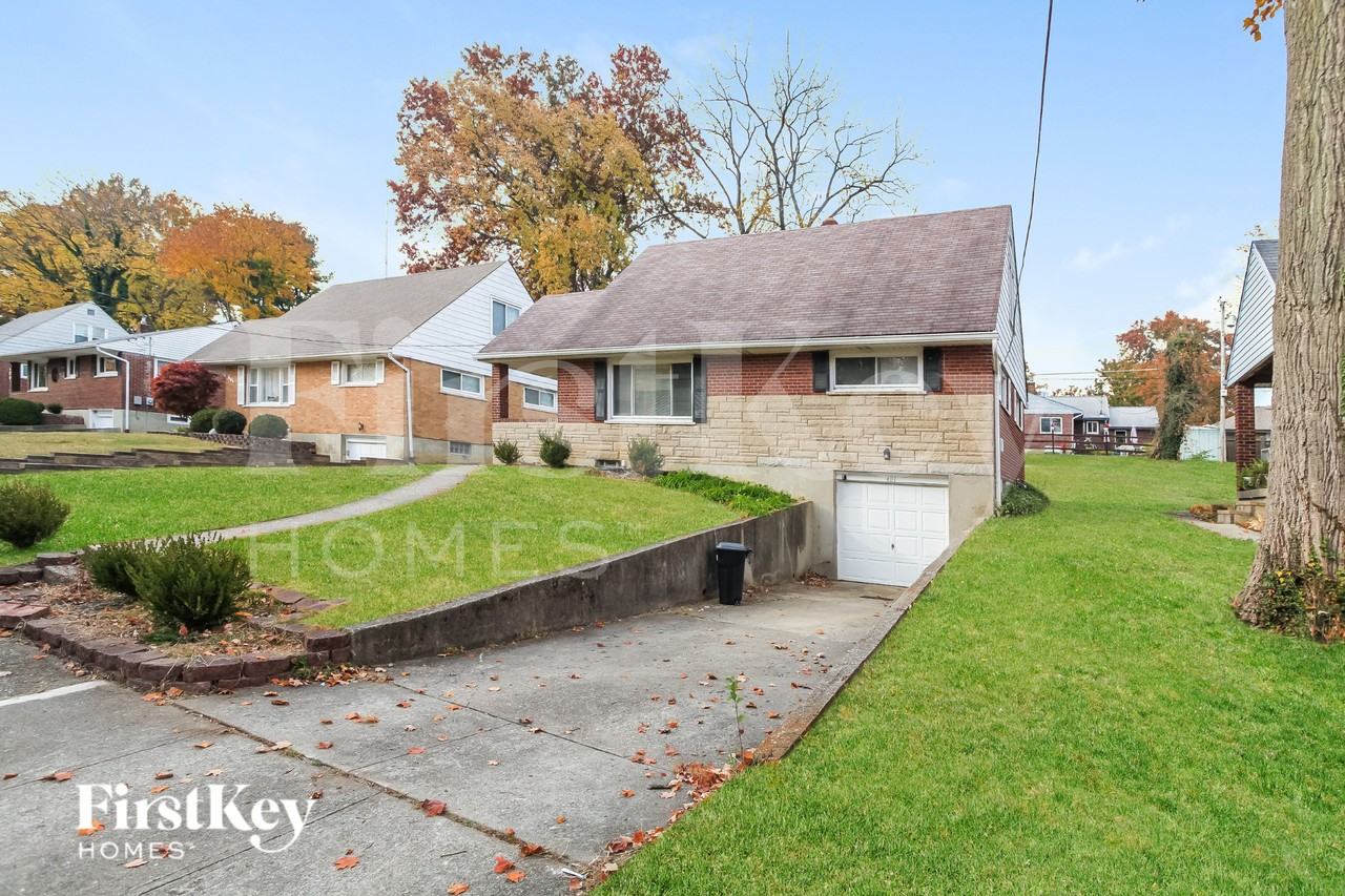 401 Ingram Rd - Photo 2 of 15