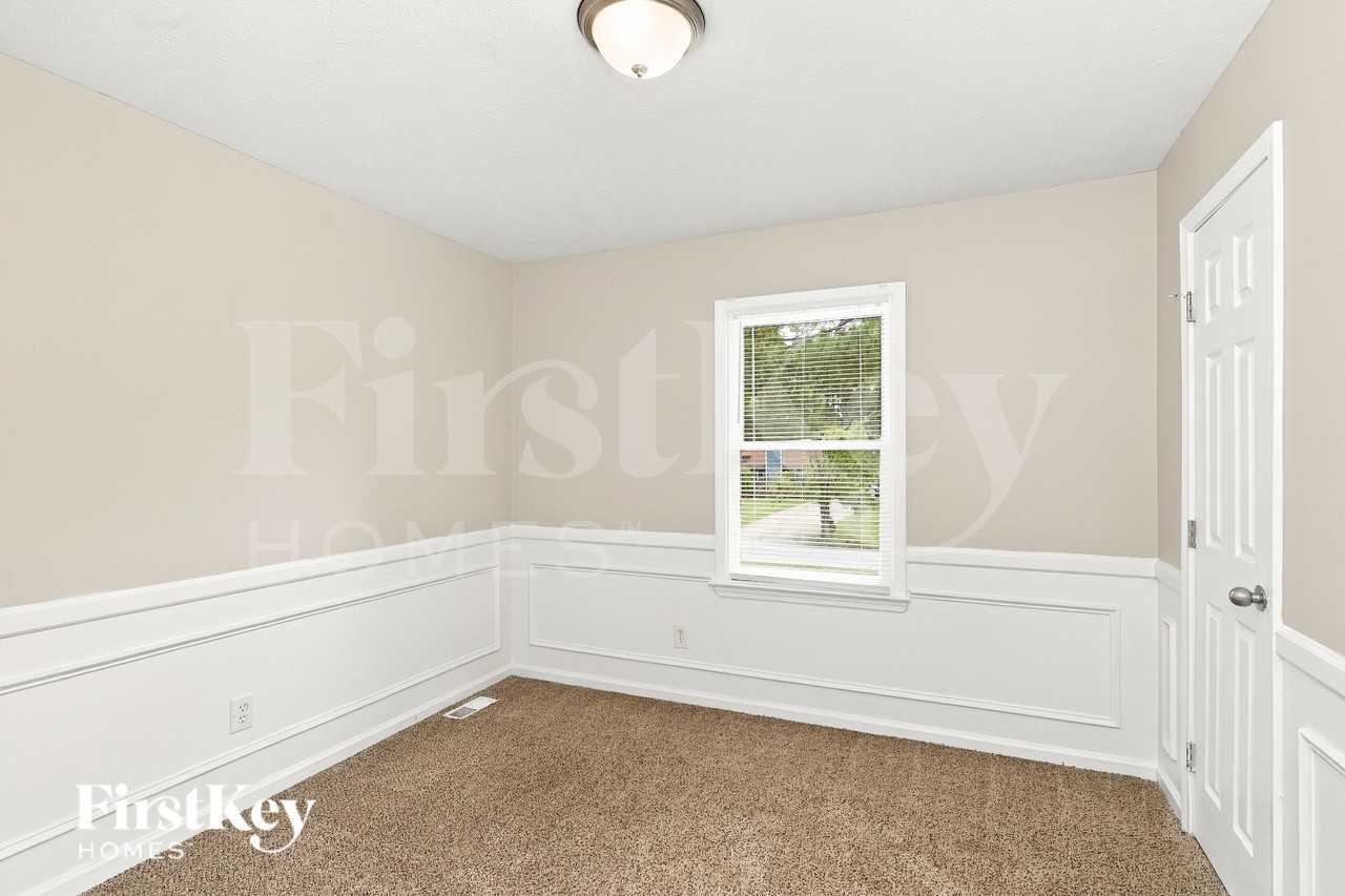 195 Freestone Dr - Photo 7 of 15
