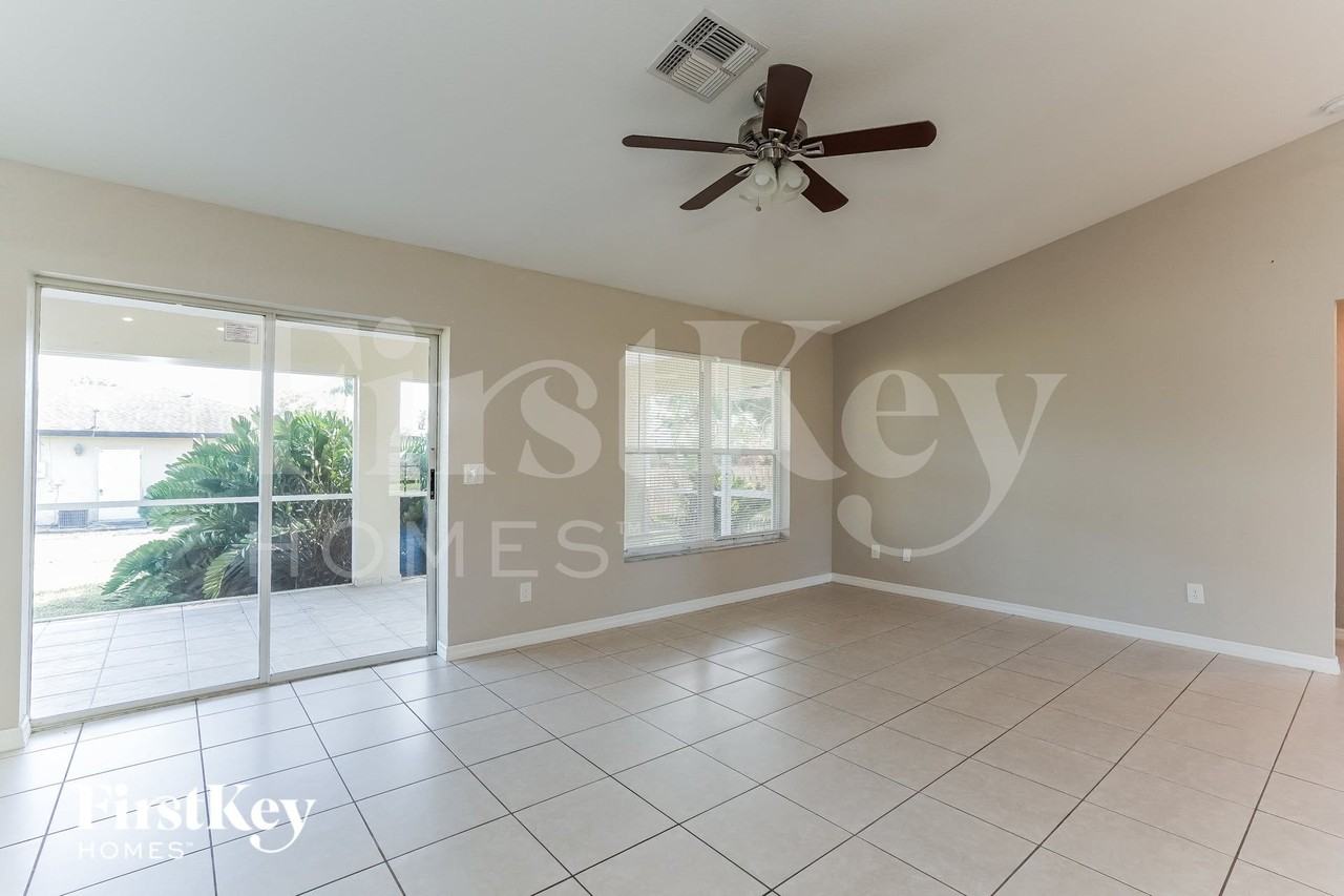 18201 Fern Rd - Photo 2 of 15
