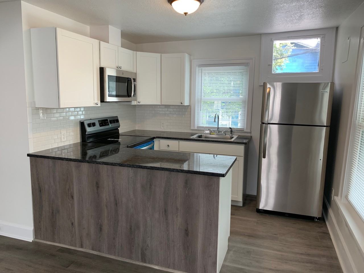 811 14th St N #12 - Photo 2 of 12