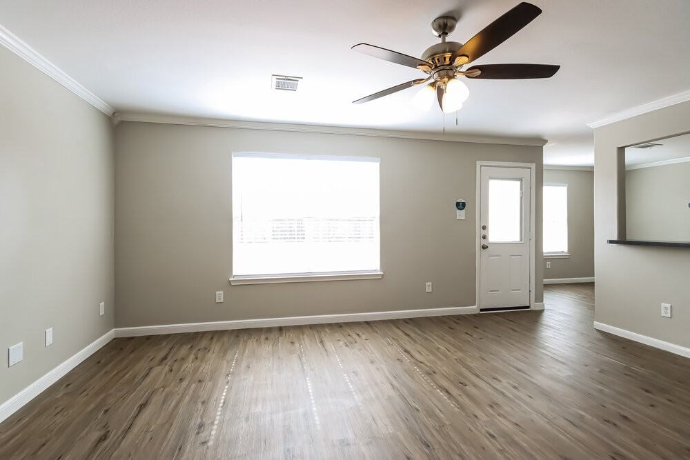 4427 Nueces River Loop - Photo 4 of 17