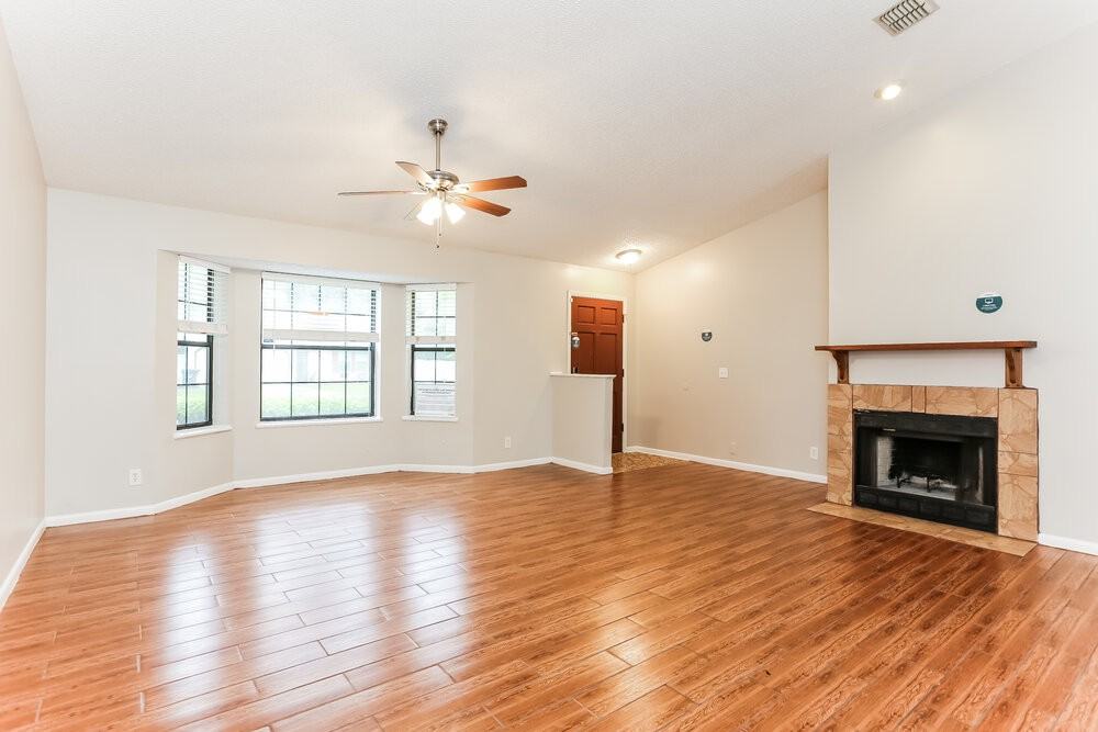 4220 Penneykamp Rd - Photo 3 of 16